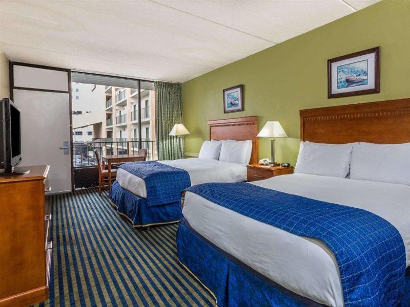Days Inn By Wyndham Virginia Beach At The Beach Extérieur photo