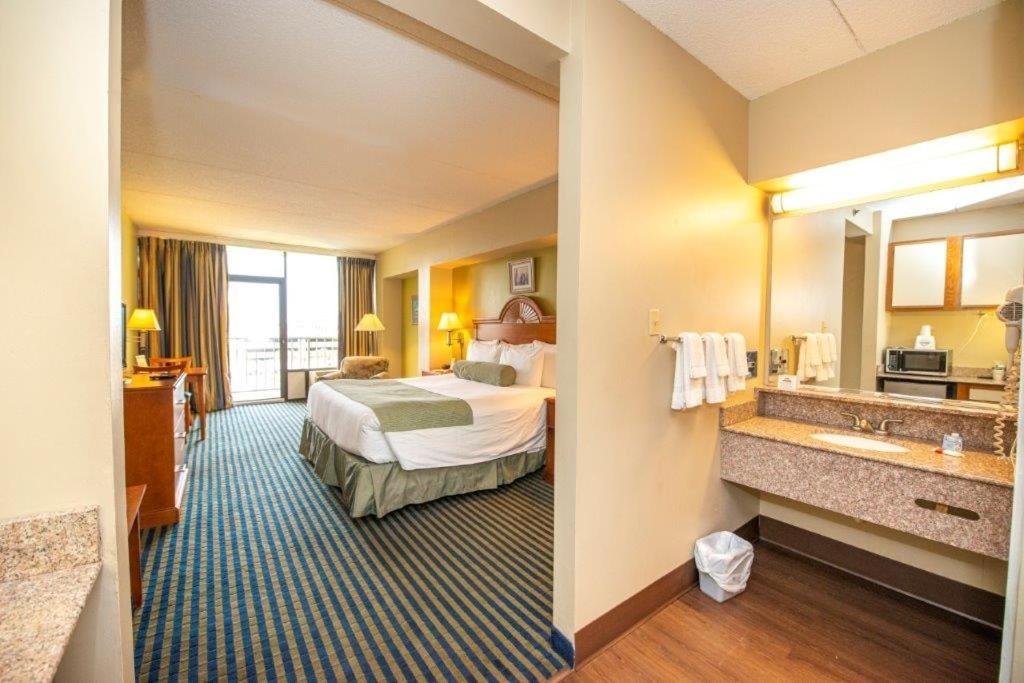 Days Inn By Wyndham Virginia Beach At The Beach Extérieur photo
