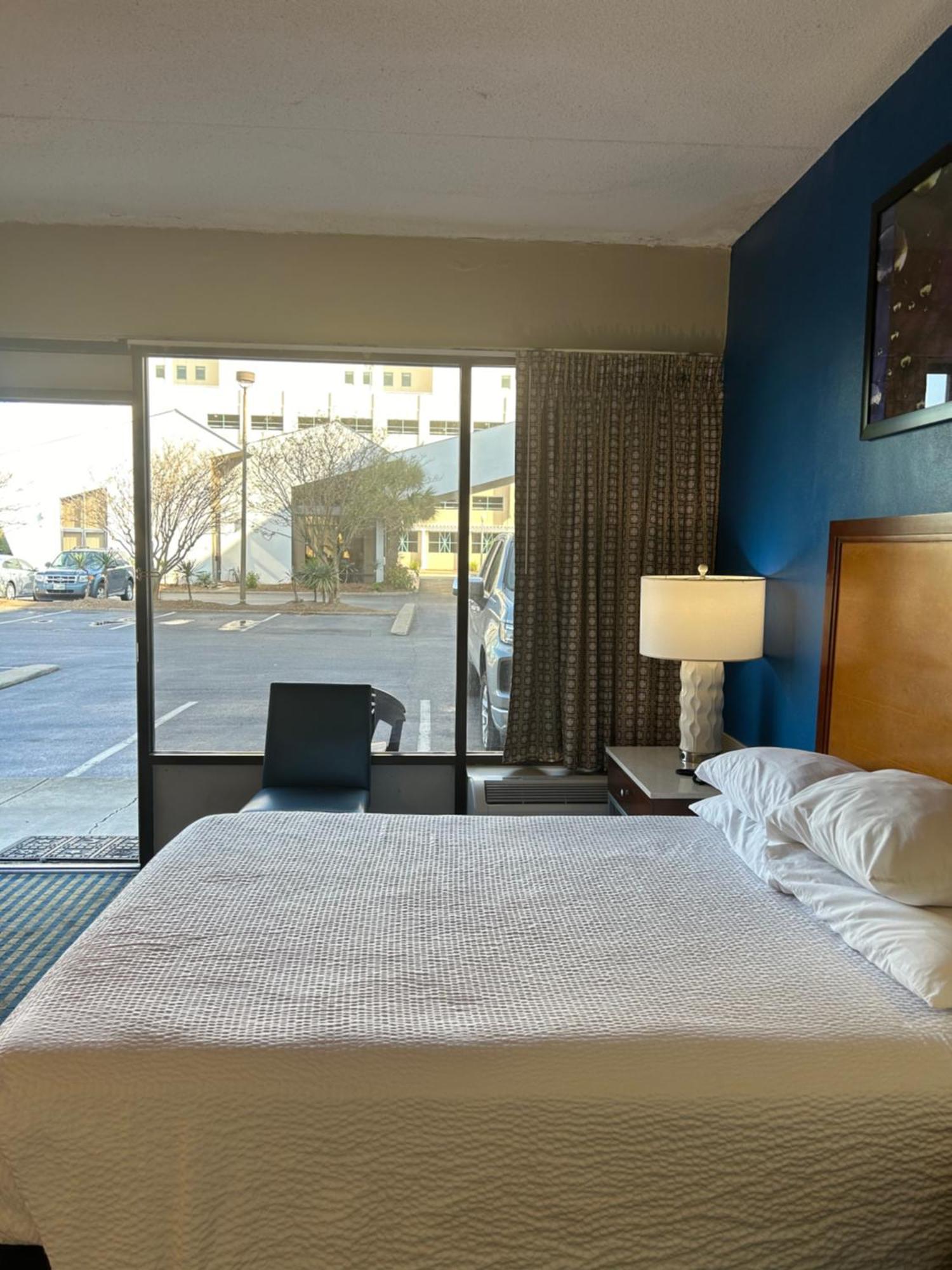 Days Inn By Wyndham Virginia Beach At The Beach Extérieur photo