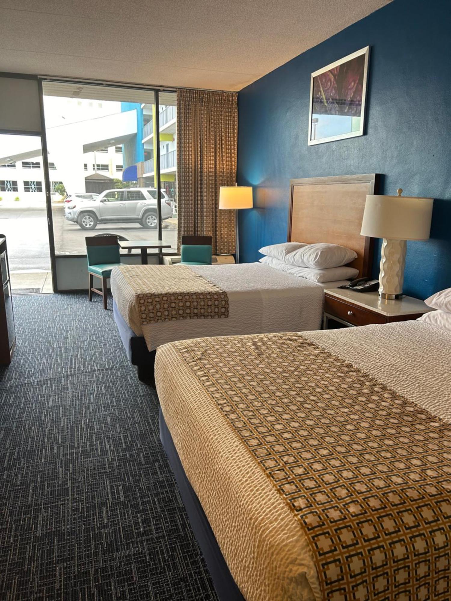 Days Inn By Wyndham Virginia Beach At The Beach Extérieur photo